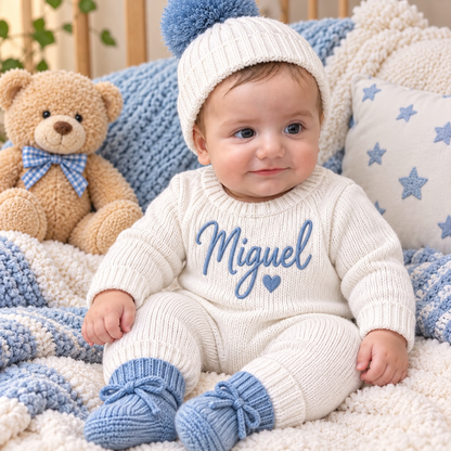 Kit Meu Pequeno Anjo – Tricô Personalizado | Ninho de Amor™